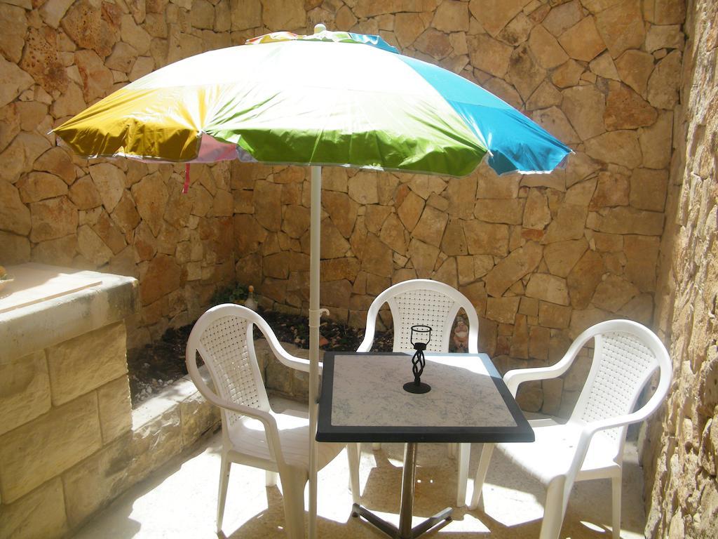 Astra Hotel Sliema Habitación foto